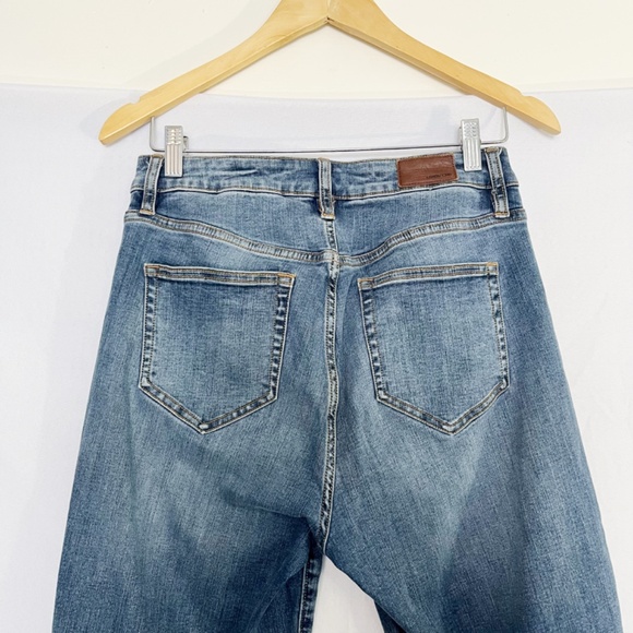 lands' end mid rise curvy straight jeans - Picture 5 of 6